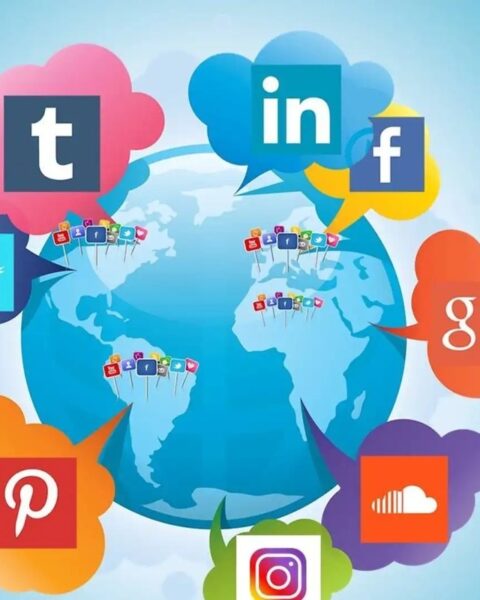 Semrush, Facebook, TikTok, redes sociales, Día Mundial de Internet, Instagram, Twitter, Reddit, preferencias de los usuarios, análisis de tendencias