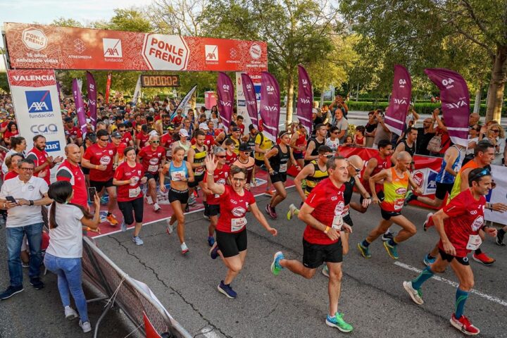 PONLE FRENO, Atresmedia, Fundación AXA, carrera solidaria, víctimas de accidentes de tráfico, Seguridad Vial, Madrid, Puerta del sol, Kilómetro 0, JOMA, renfe, guardia civil