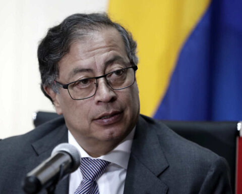 Gustavo Petro, SIP, Sociedad Interamericana de Prensa, escalada, agresiones verbales, violencia verbal, fundación para la libertad de prensa, cambio, colombia