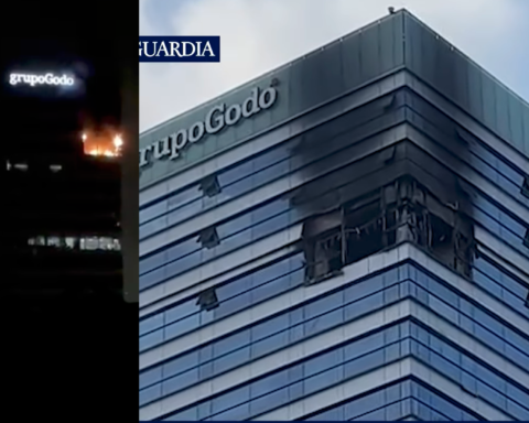 Incendio del edificio del periódico La Vanguardia