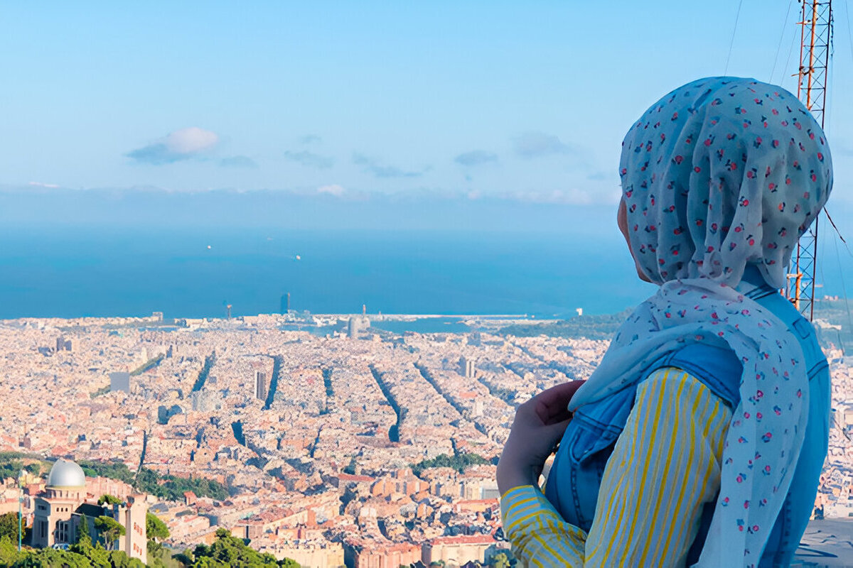 Universidad de barcelona, estudiantes refugiados, palestina, somalia, república democrática del congo, siria, ayuntamiento de barcelona, barcelona, ub, joan Guàrdia, solidaridad, acnur