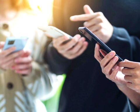 Adolescentes y TikTok. Estudio de la UPF y la UOC