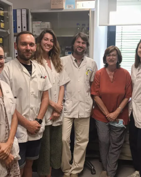 El grupo que estudia el Parkinson en la Universidad de Barcelona. Foto: Universidad de Barcelona