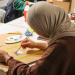 Un Museo para Todas, una iniciativa de Accem junto al Museo de Almería, para incluir a las mujeres migrantes. Foto: Accem.