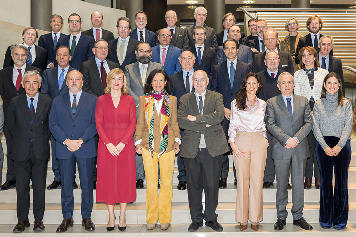 Los mentores del Programa Mentores CYD son directivos y principales ejecutivos de las empresas e instituciones que forman parte del Patronato de la Fundación CYD. Foto: prensa.