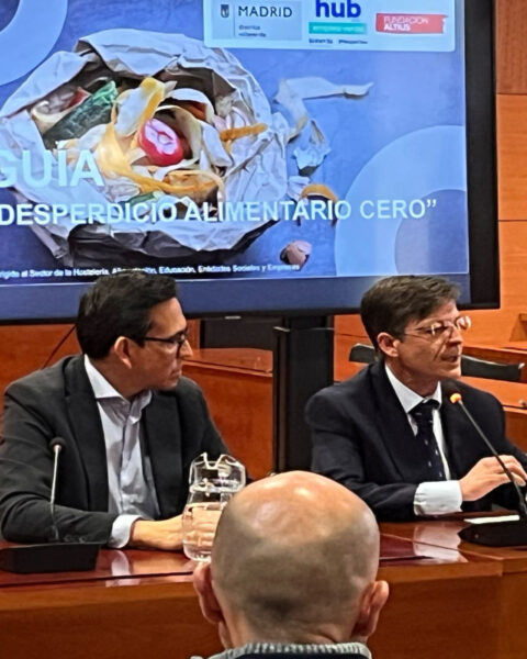 La presentación de la Guía del Desperdicio Alimentario Cero. Foto: prensa Fundación Altius España.