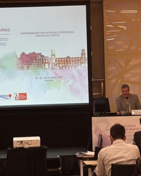 La XV Reunión de Enfermedades Minoritarias - VI Reunión de Enfermedades Minoritarias para Residentes, de la Sociedad Española de Medicina Interna (SEMI) debatió la importancia de la genética para resolver el diagnóstico de enfermedades indeterminadas. Foto: prensa SEMI.