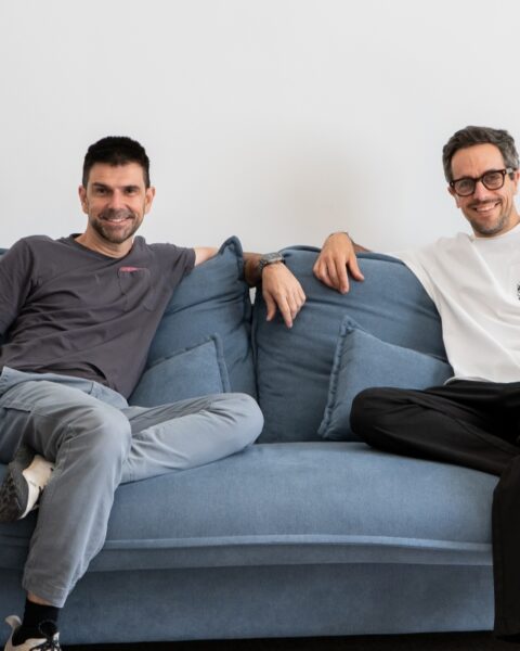 Rubén Ferreiro )de VIKO) y Lucas García (de Socialmood). Foto: prensa.