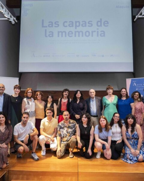 Participantes del programa “Las capas de la memoria” entre la Academia de Cine y la Universitat de Valencia. Foto: prensa.