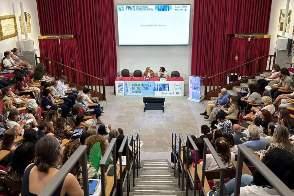 La XVIII Reunión de Osteoporosis y Metabolismo Mineral de la Sociedad Española de Medicina Interna (SEMI) indagó en estrategias de prevención de la osteoporosis. Foto: prensa SEMI.