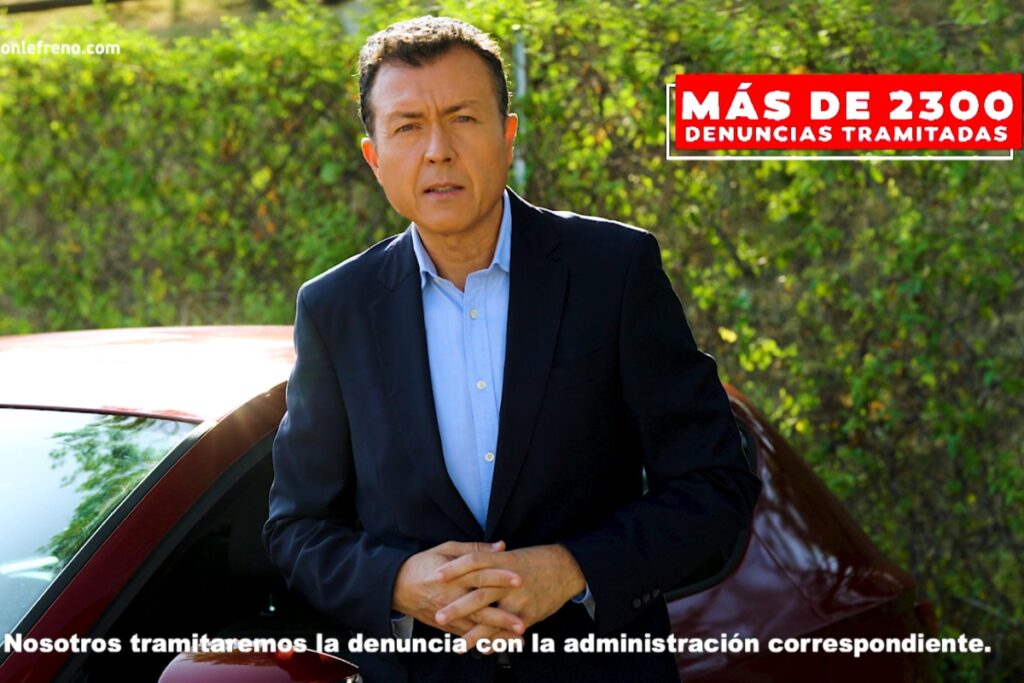 Manu Sánchez es el embajador de la campaña de Ponle Freno para denunciar mal estado de carreteras y señales viales.