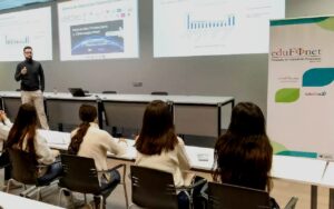 Edufinet de Unicaja cierra con cifras récord de participación.