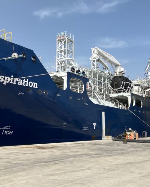 El barco de suministro Avenir Aspiration. Foto: prensa.