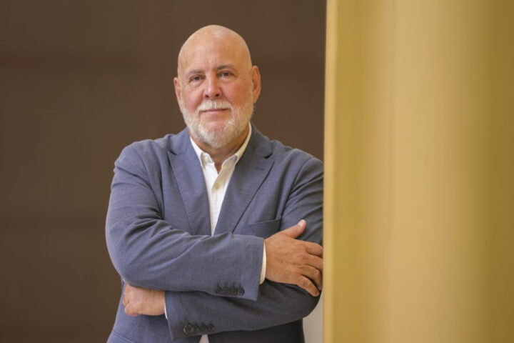 Luis Martí, nacido en Madrid en 1966, se incorporó a Mateo&co en 2008.