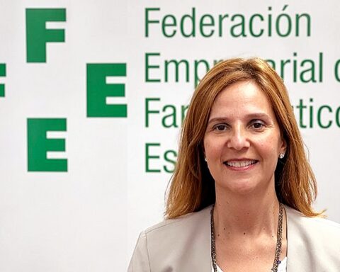 Ana Oliver. Presidenta de FEFE