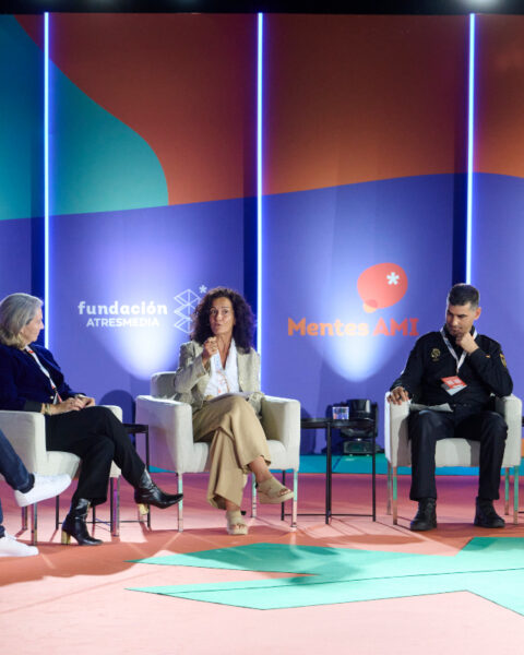 El cuarto encuentro de Mentes AMI abordó las claves para impulsar la protección del alumnado en el entorno escolar. Foto: Fundación Atresmedia.
