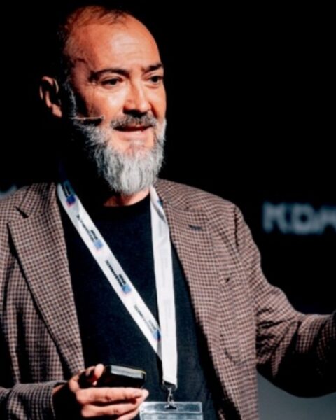Alberto Fernández es CEO de la agencia Normmal y ahora es presidente de IAA Spain.