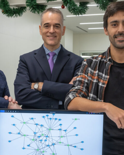 Los científicos del Instituto de Ciencia de los Datos e Inteligencia Artificial que desarrollaron RNACOREX.