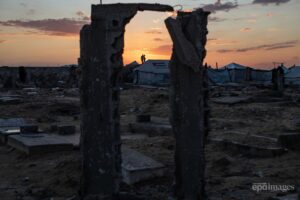 La guerra y la vida en Gaza. ©Haitham Imad /EPA