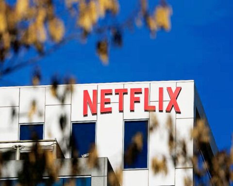 Netflix compra compra Warner Bros Discovery