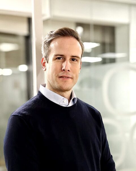 Carlos González.HALLON