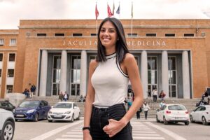 Lidia S&aacute;nchez-Puebla,, investigadora del Instituto de Investigaciones Oftalmol&oacute;gicas Ram&oacute;n Castroviejo de la Universidad Complutense de Madrid (UCM).