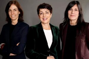 De izquierda a derecha Esther Alonso, Rosalía Lloret y Mar Eiroa