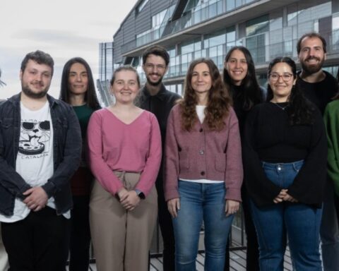 Grupo de Investigación en Virología Molecular de la Univesidad Pompeu Fabra.