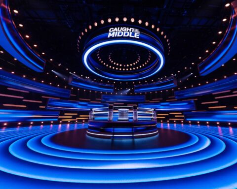 Caught in the middle. Antena 3