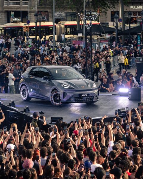 Una de las presentaciones del nuevo modelo Cupra Raval.