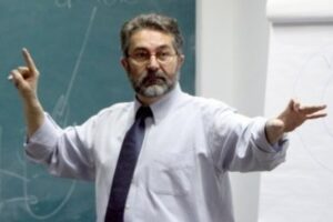 Antonio Rubio, director del Máster de Periodismo de Investigación, Nuevas Narrativas, Datos, Fact-Checking e IA en la URJC.