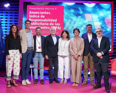 María Bergaz, Javier Coromina, César Gómez, Marta Perlado, Francisco González, Irene Lanzaco, Luis Fernando Ruiz, Manuel García
