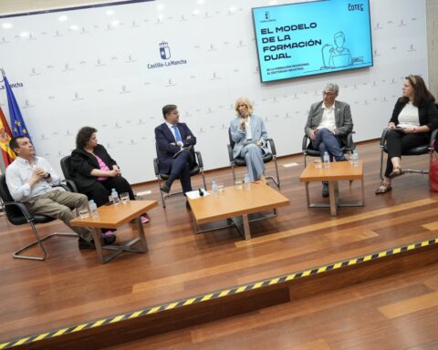 Jornada de Cotec sobre el análisis del modelo de Formación Dual en Toledo.