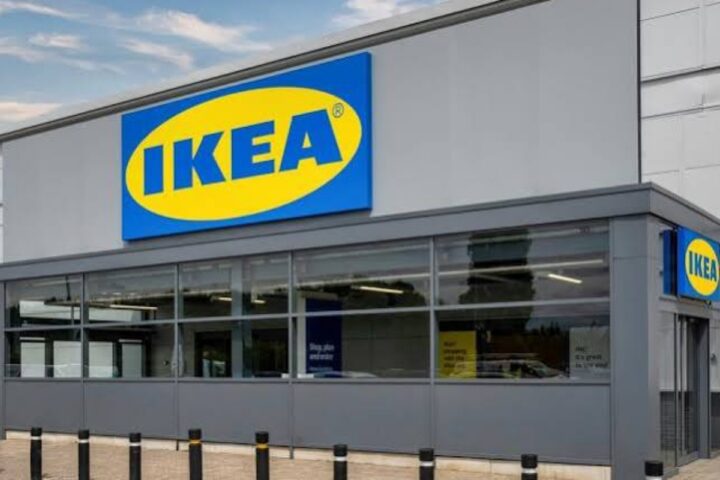 El grupo sueco Ikea quiere abrir 15 tiendas en España durante los próximos cuatro años.