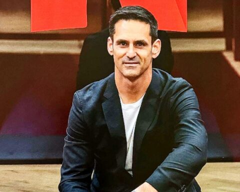 Manuel Roman deja NETFLIX