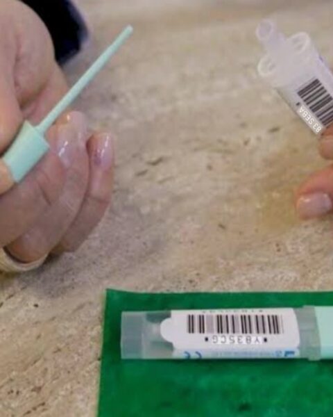 Salud CCR 45+ es un programa dirigido a personas de entre 45 y 75 años.
