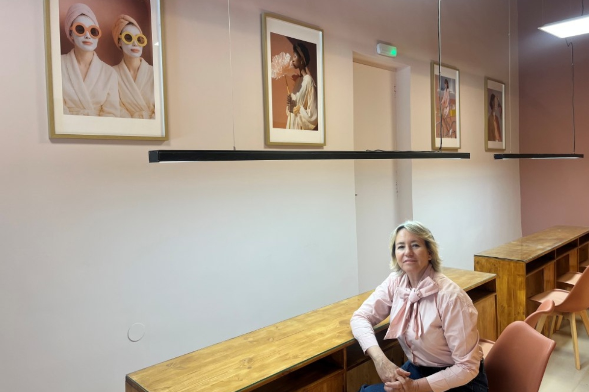 Helena Prats, una emprendedora sénior que recibió un microcrédito de MicroBank.