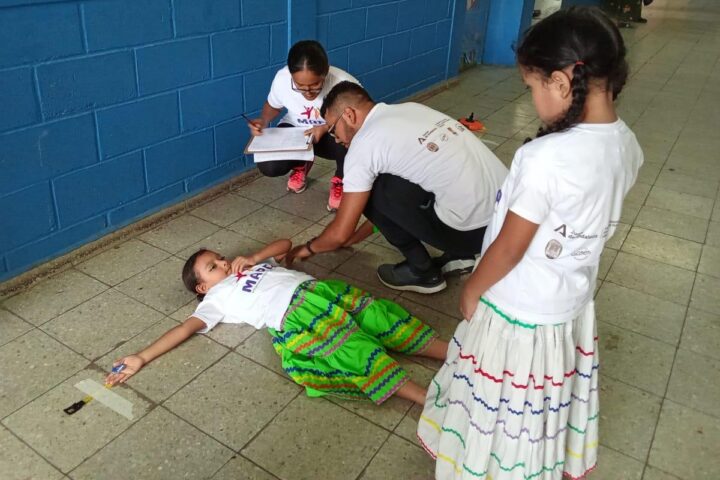 Trabajos de investigación de la US sobre crecimiento infantil en Honduras.