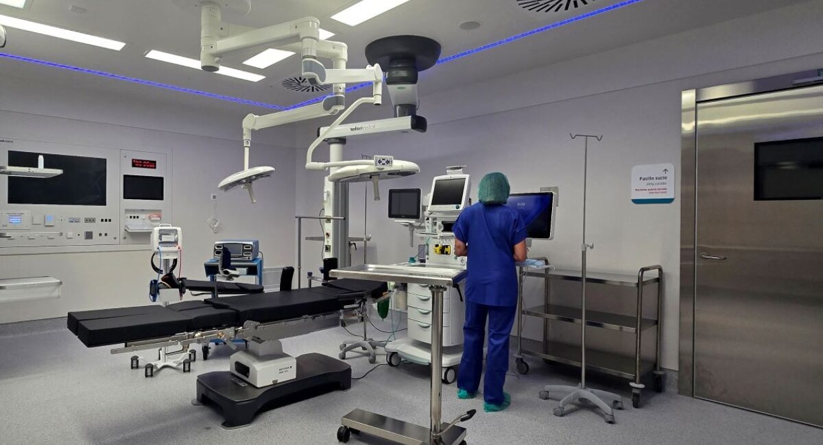 El nuevo quir&oacute;fano del Hospital Quir&oacute;nsalud Marbella.