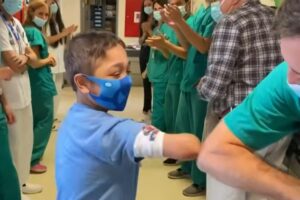 Yassine, uno de los pacientes que recibió un órgano que no produce rechazo.