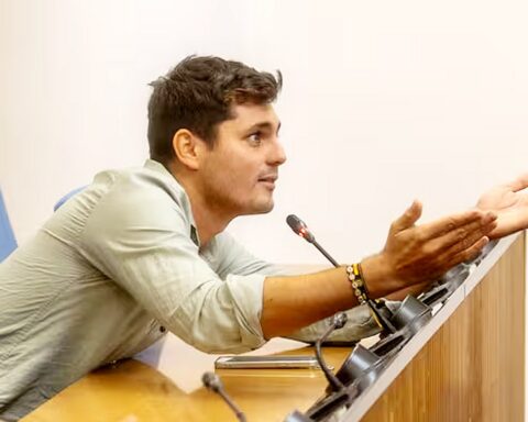 El Congreso retira definitivamente la acreditacion de Vito Quiles