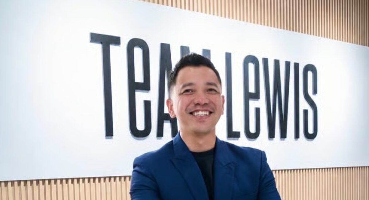 Fairil Yeo presentó el sistema operativ de marketing de Team Lewis.