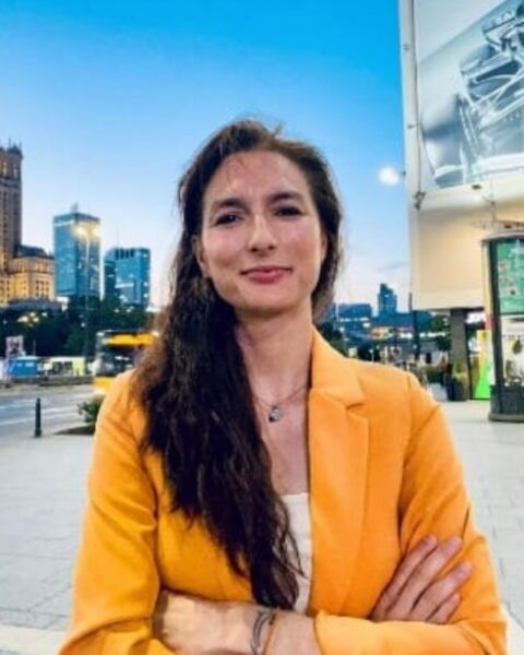 Lidia Fernández dictará el Curso de Periodismo Internacional de la APM.