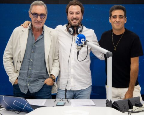 Los alumnos del Máster Universitario de Radio de Cope realizan prácticas remuneradas durante un año, en el Grupo ÁBSIDE MEDIA.