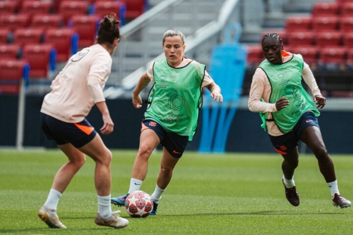 Los servicios médicos del FC Barcelona participan del estudio que busca prevenir lesiones en el fútbol.