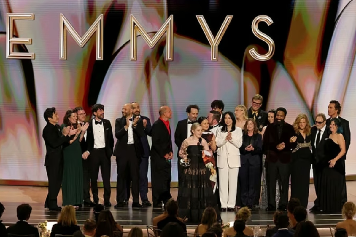 La maldición de Widow's Bay, la serie más ganadora de los Prermios Emmy 2026.