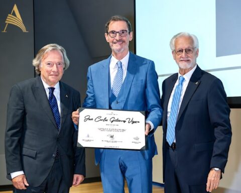 Agustín Elbaile, José Carlos Gutiérrez y Francisco José González.