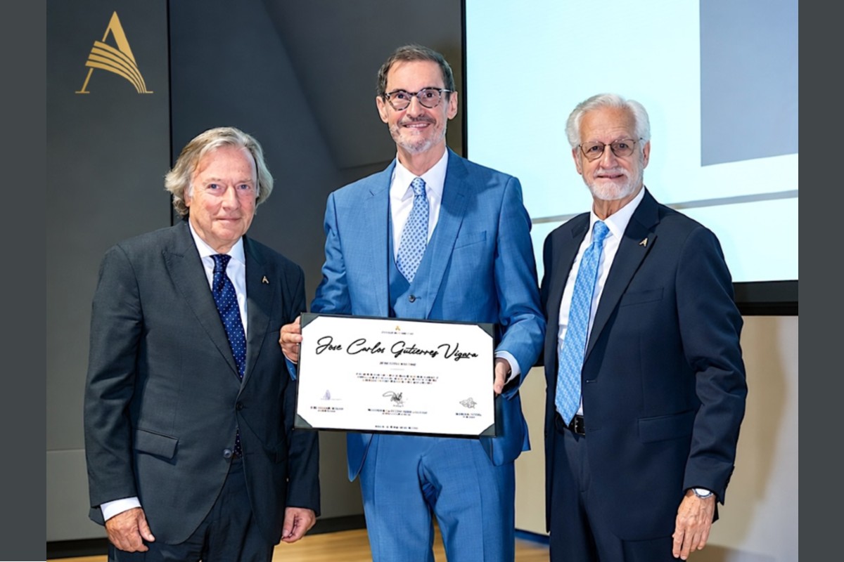 Agustín Elbaile, José Carlos Gutiérrez y Francisco José González.