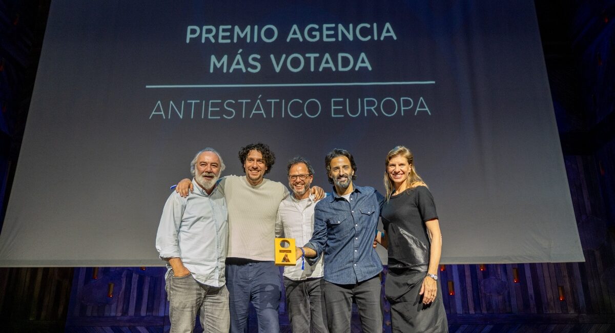 Algunos de los ganadores del festival El Chupete en 2025.
