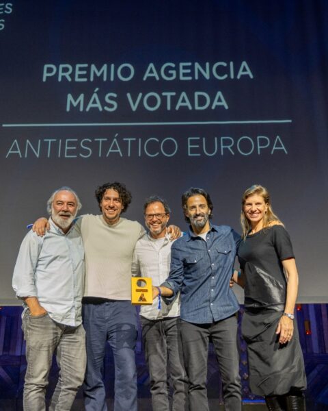 Algunos de los ganadores del festival El Chupete en 2025.